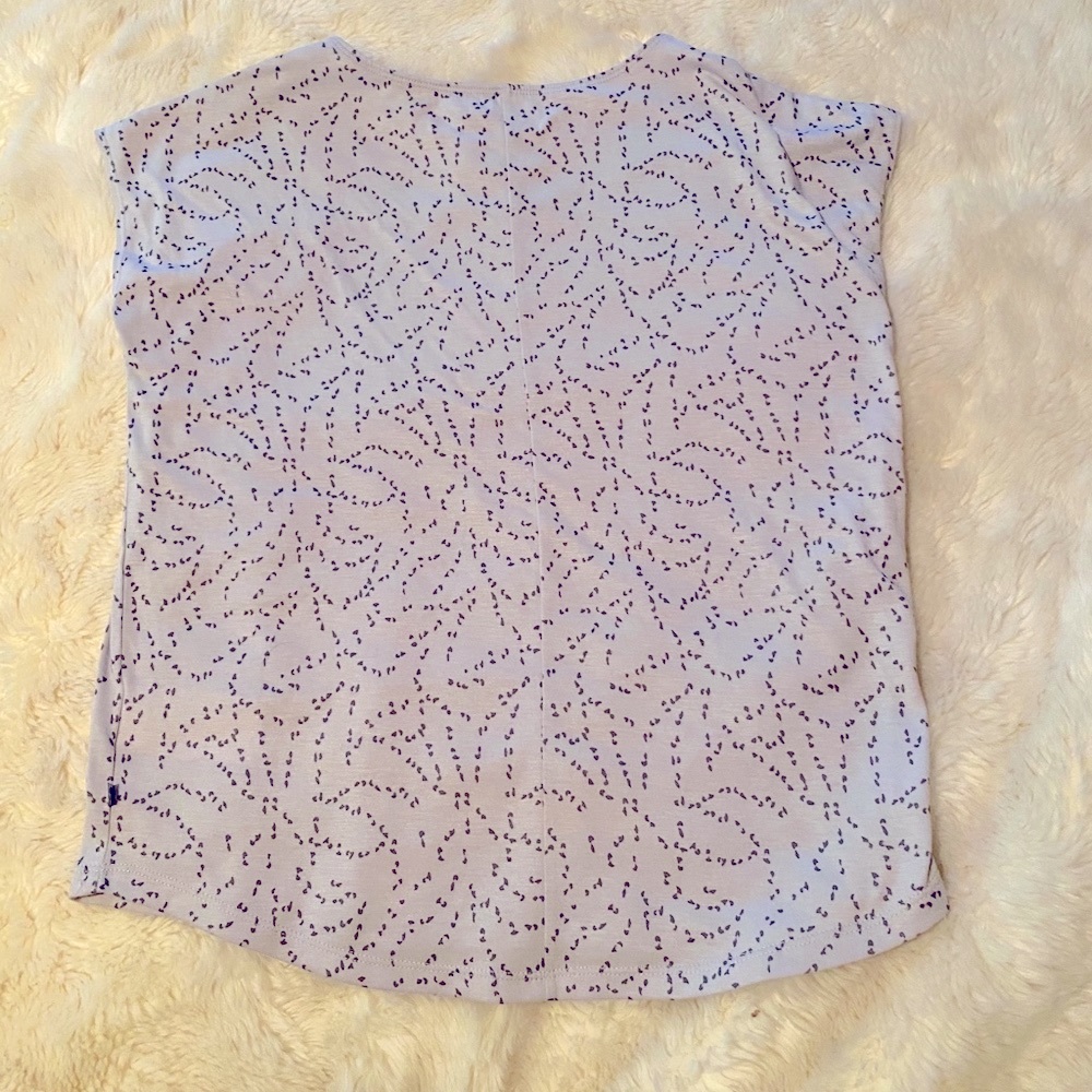 Mountain Hardware - Cute and comfortable Top 💖